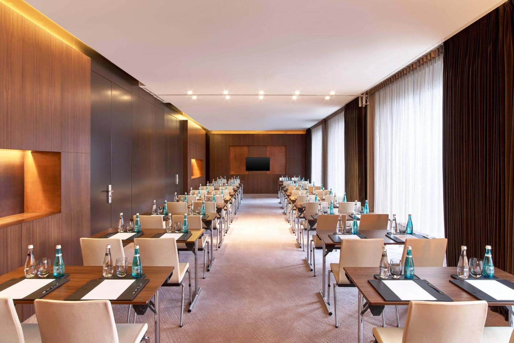 The St. Regis Istanbul Hotell Eksteriør bilde